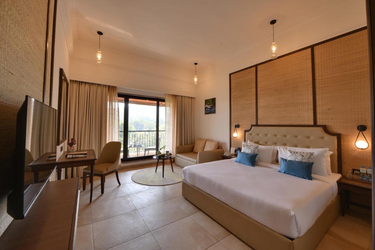 Bhanu The Fern Forest Resort & Spa, Jambughoda Екстериор снимка