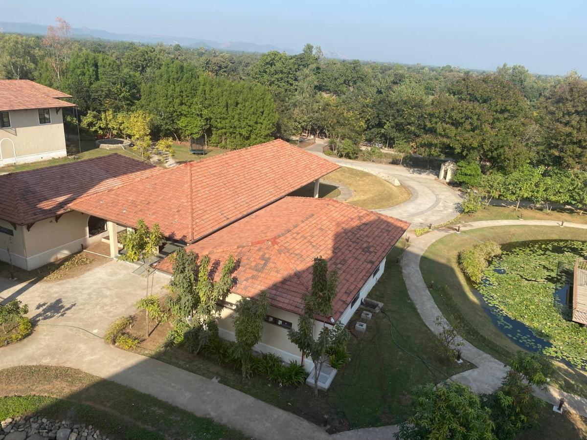 Bhanu The Fern Forest Resort & Spa, Jambughoda Екстериор снимка