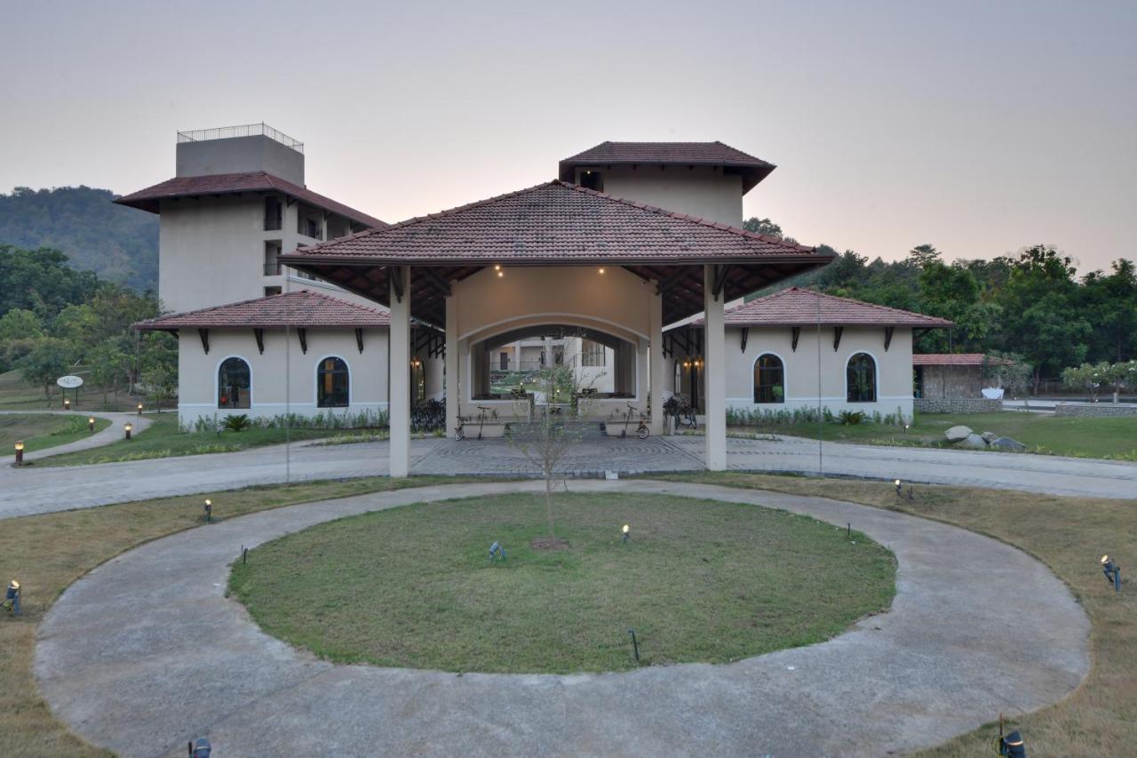 Bhanu The Fern Forest Resort & Spa, Jambughoda Екстериор снимка