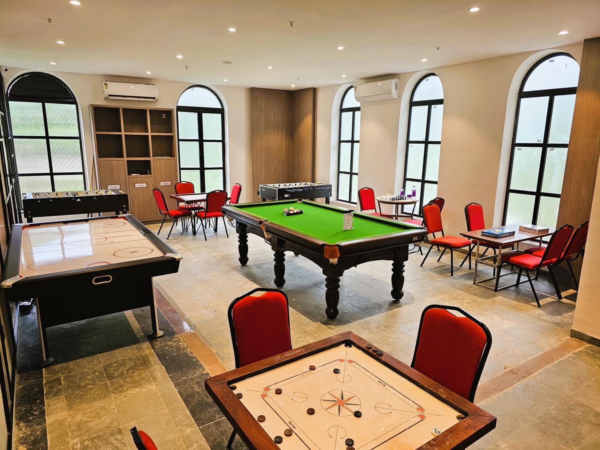 Bhanu The Fern Forest Resort & Spa, Jambughoda Екстериор снимка
