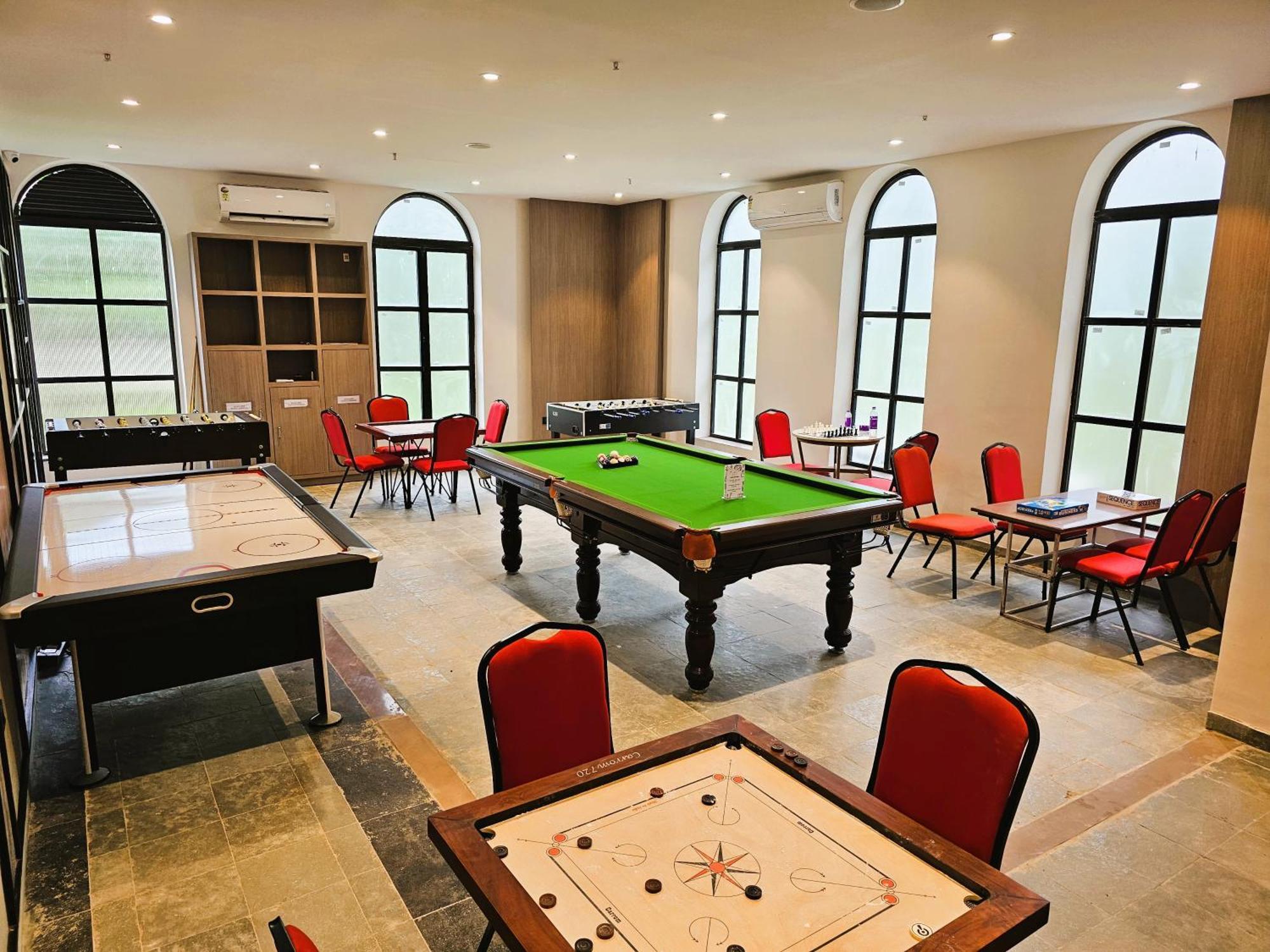 Bhanu The Fern Forest Resort & Spa, Jambughoda Екстериор снимка